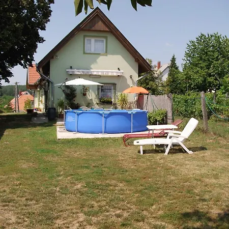 Hartmann Tatil Evi *